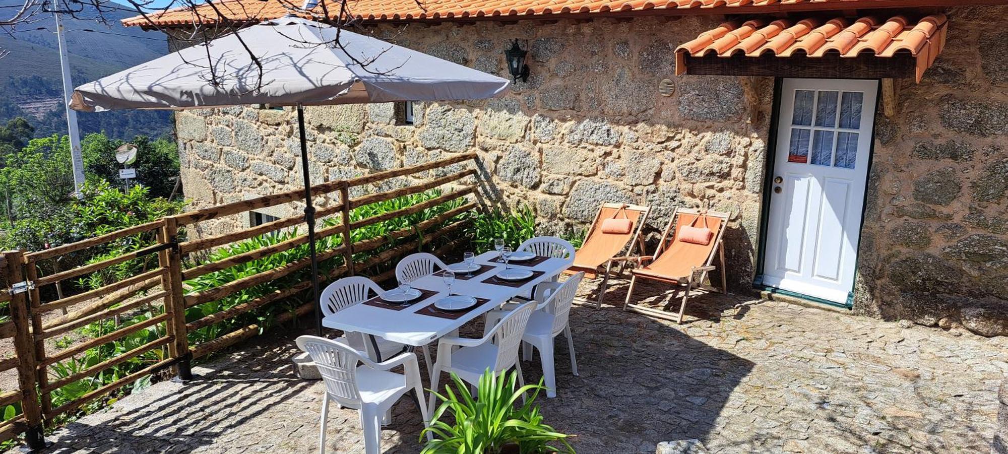 Refugio Dos Cartolas São Mamede de Infesta Eksteriør bilde