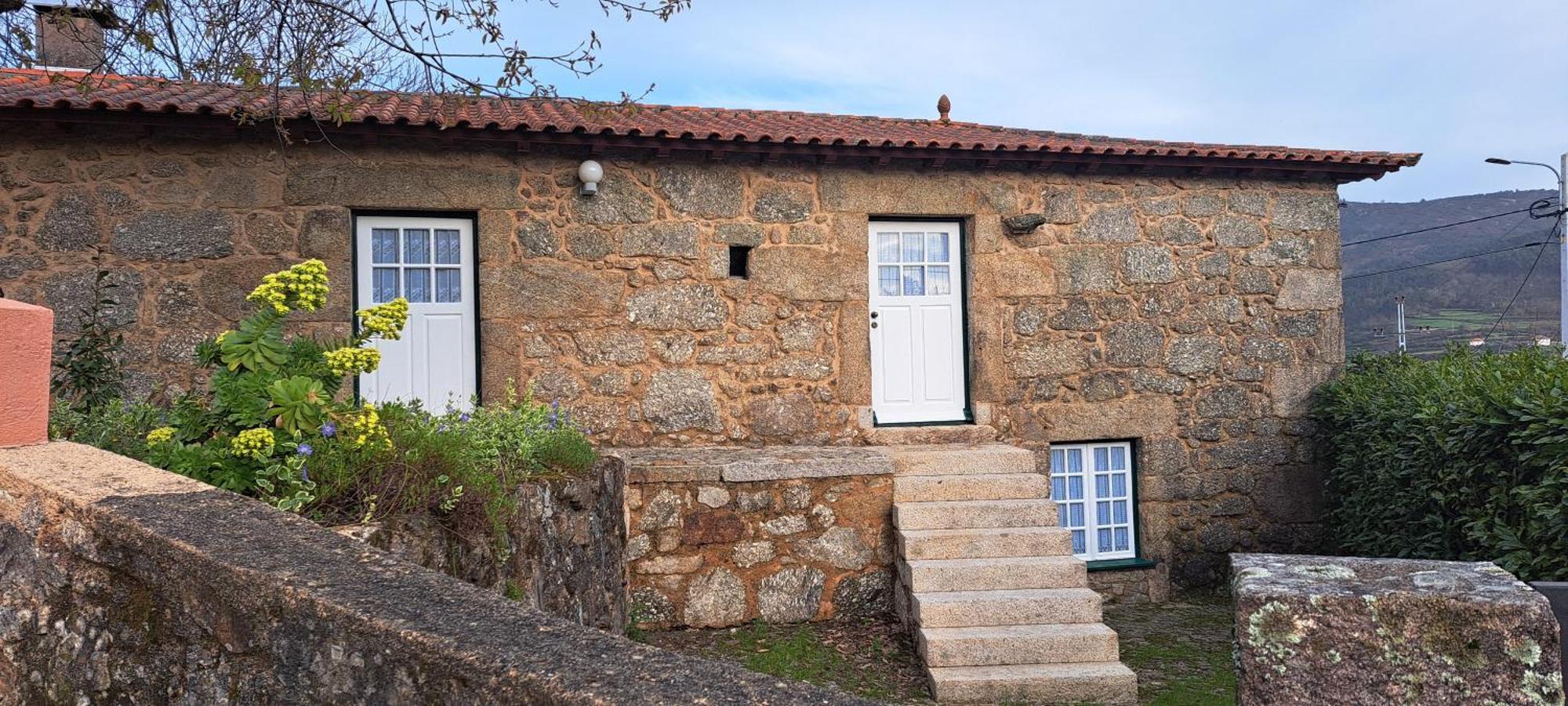 Refugio Dos Cartolas São Mamede de Infesta Eksteriør bilde